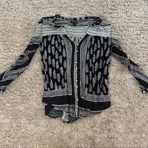Black and white button up blouse
